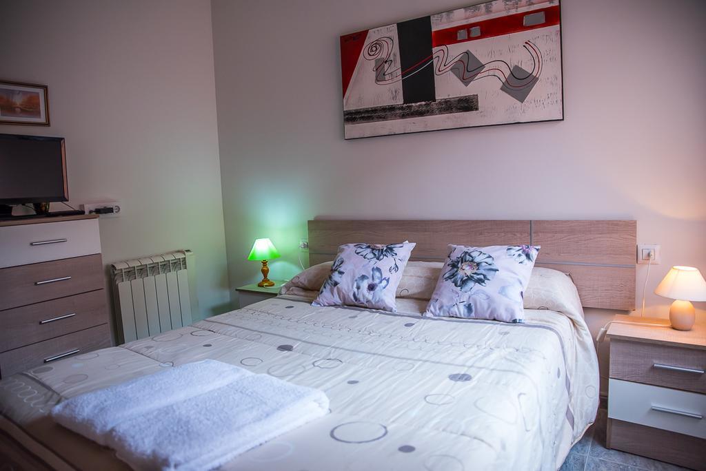 Apartamento Rincon Del Salvador 2 Plasencia Exteriér fotografie